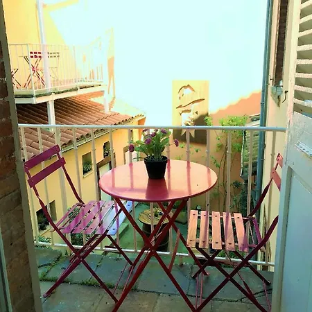 Casa Carlos Gardel Toulouse